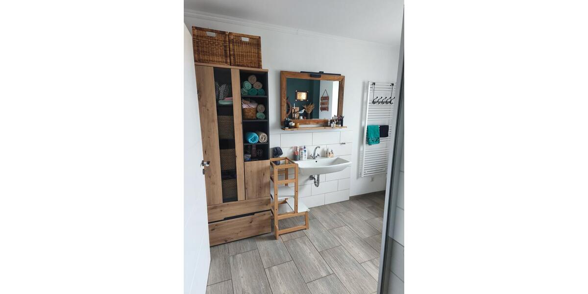 Einfamilienhaus Mittelangeln - 3 Zimmer, 93 m&sup2;, 1.250&euro; | Angebot:26014484