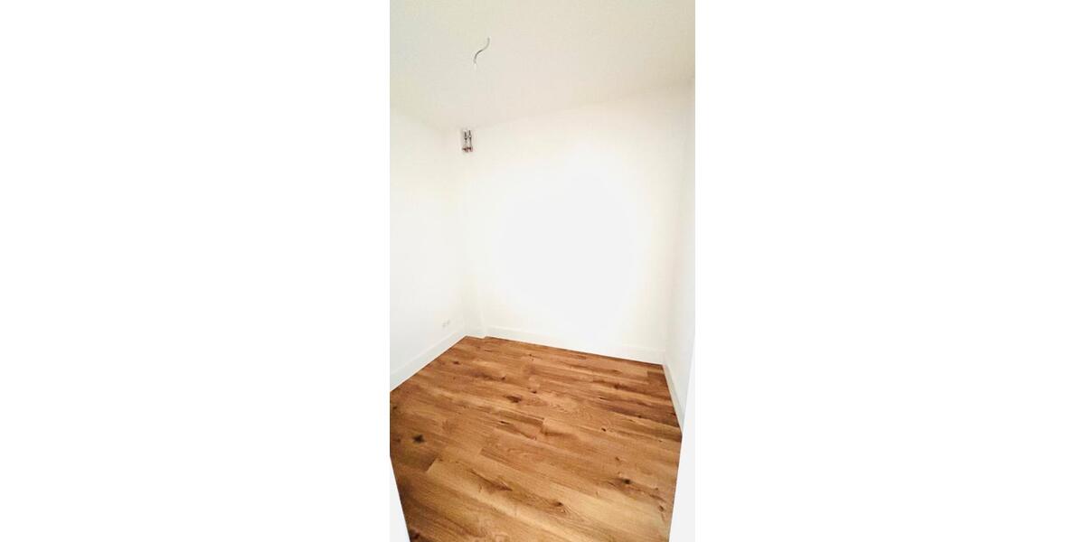 Dachgeschoßwohnung Flensburg Altstadt - 4 Zimmer, 102 m&sup2;, 1.261&euro; | Angebot:25534122