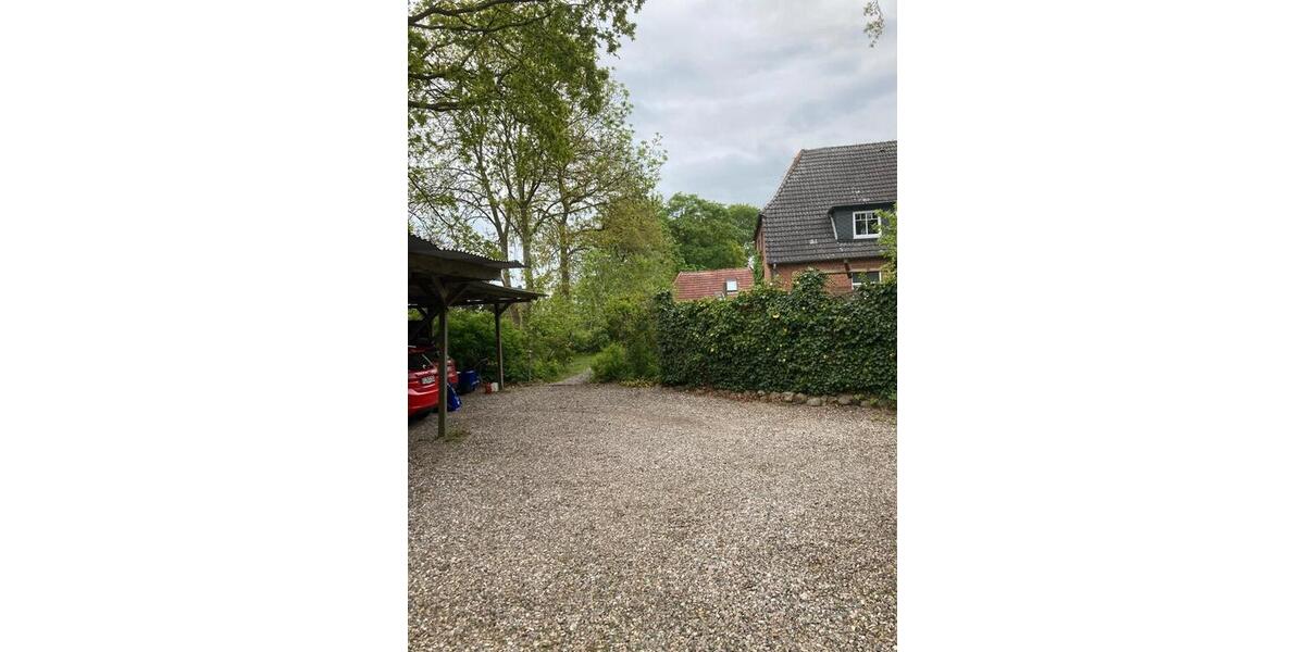 Etagenwohnung Großenwiehe - 4 Zimmer, 175 m&sup2;, 1.300&euro; | Angebot:26637401