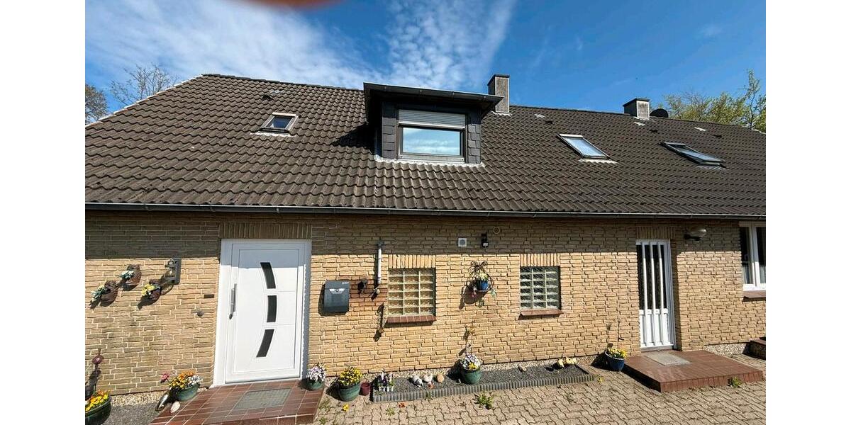 Mehrfamilienhaus, Wohnhaus Großenwiehe - 280.000&euro; | Angebot:26992598