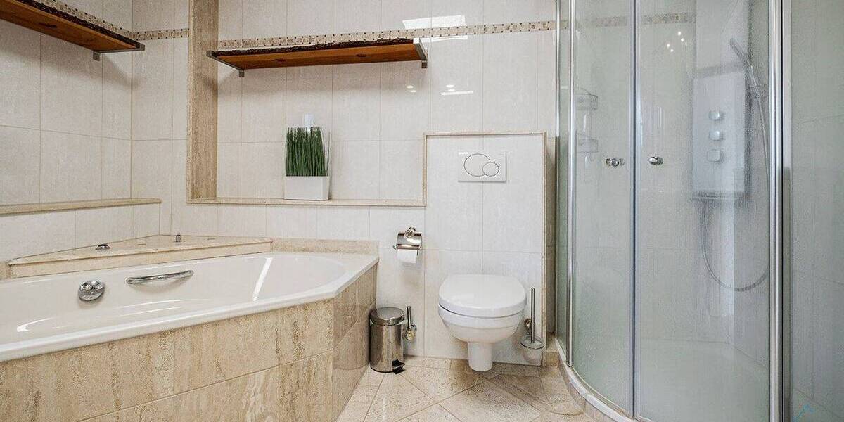 Einfamilienhaus Flensburg Mürwik - 5 Zimmer, 196 m&sup2;, 515.000&euro; | Angebot:25661125