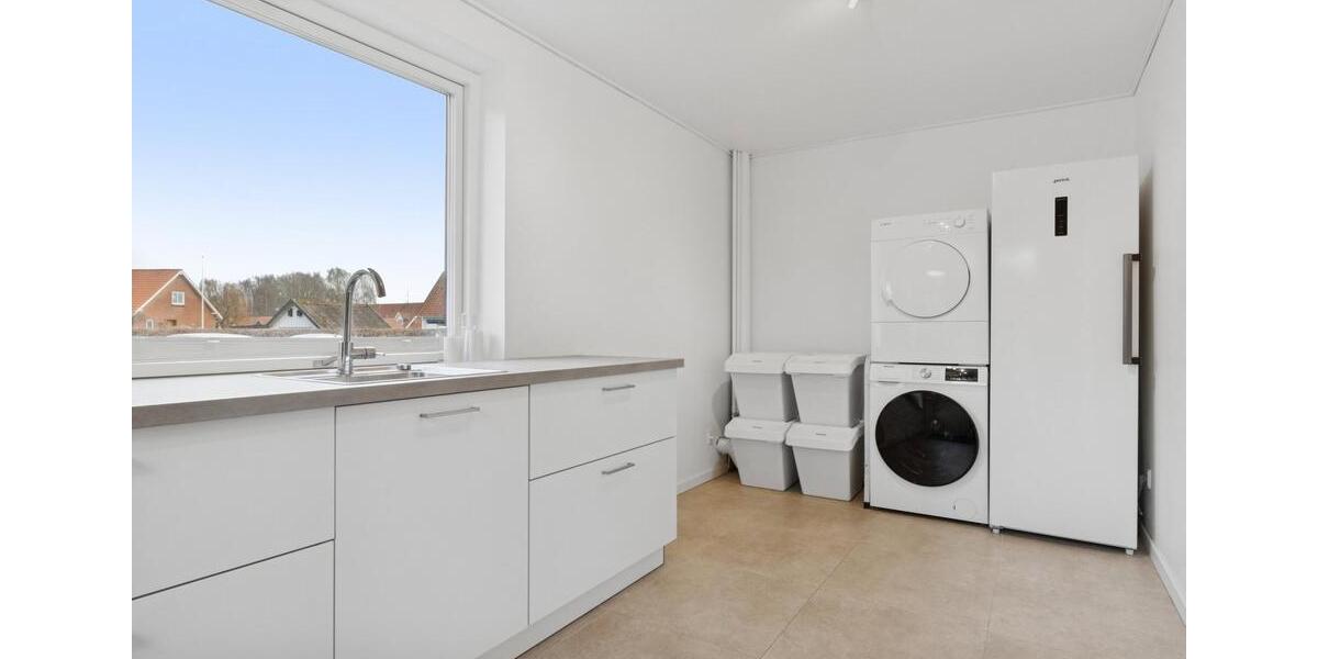 Einfamilienhaus Flensburg Altstadt - 7 Zimmer, 234 m&sup2;, 335.000&euro; | Angebot:25873897