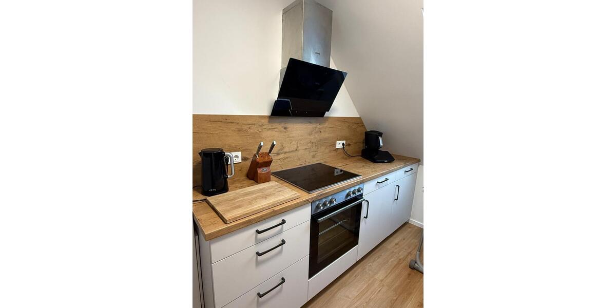 Dachgeschoßwohnung Tolk - 3 Zimmer, 73 m&sup2;, 850&euro; | Angebot:25421158