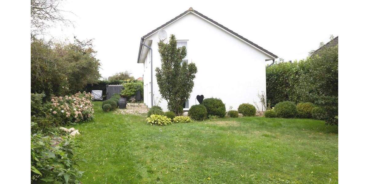 Einfamilienhaus Wees - 6 Zimmer, 142 m&sup2;, 615.000&euro; | Angebot:25899802