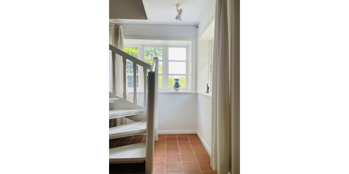 Traumhaftes Reetdach-Ein-Zweifamilienhaus mit parkähnlichem Garten in Angeln - Zweifamilienhaus Scheggerott | Angebot:26565370