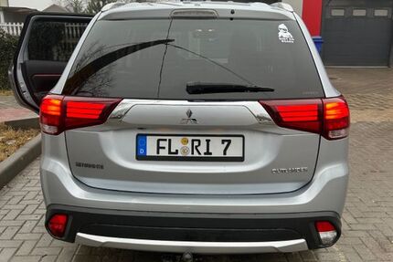 Mitsubishi Outlander 240.000 km 12.500 &euro; Flensburg 24944