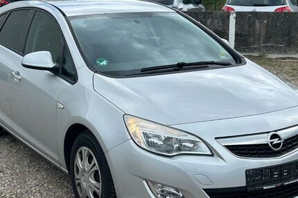 Opel Astra 191.000 km 3.499 &euro; Flensburg 24941