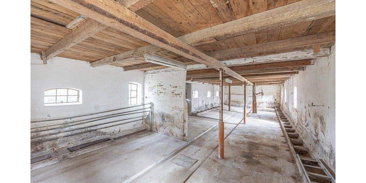Bauernhaus, Landhaus Uelsby - 3 Zimmer, 110 m&sup2;, 299.000&euro; | Angebot:25737379