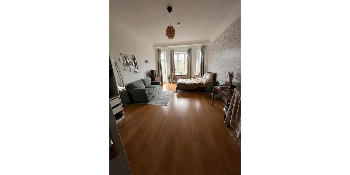 Etagenwohnung Flensburg - 5 Zimmer, 125 m&sup2;, 1.529&euro; | Angebot:25943285