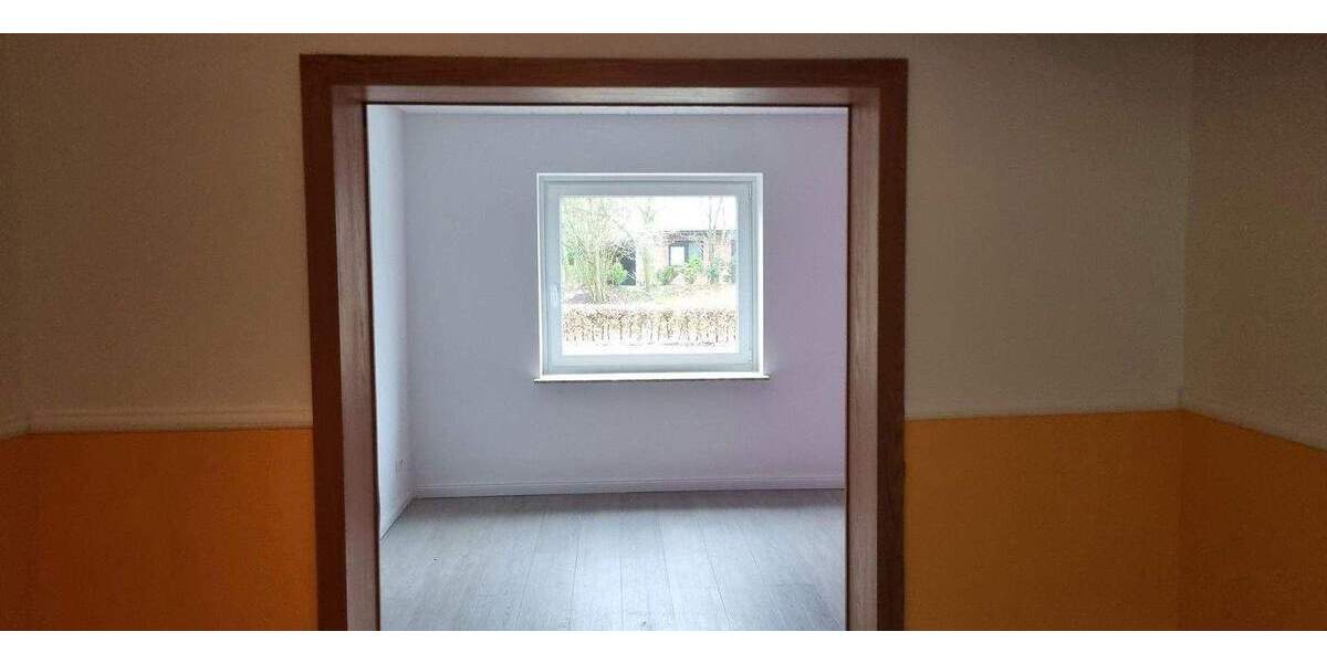 Mehrfamilienhaus, Wohnhaus Leck - 7 Zimmer, 170 m&sup2;, 370.000&euro; | Angebot:25724256