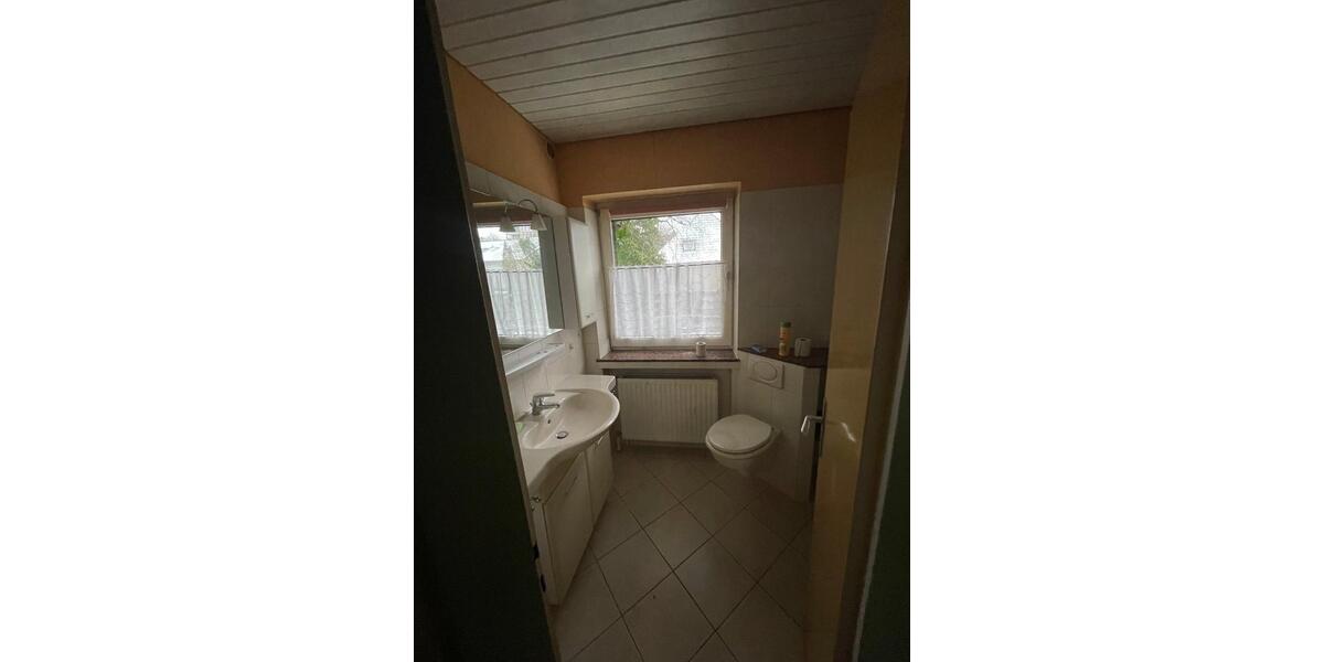 Reihenhaus Flensburg Fruerlund - 5 Zimmer, 110 m&sup2;, 220.000&euro; | Angebot:24829385