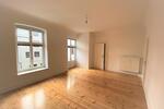 Etagenwohnung Flensburg - 3 Zimmer, 174 m&sup2;, 1.350&euro; | Angebot:16562366