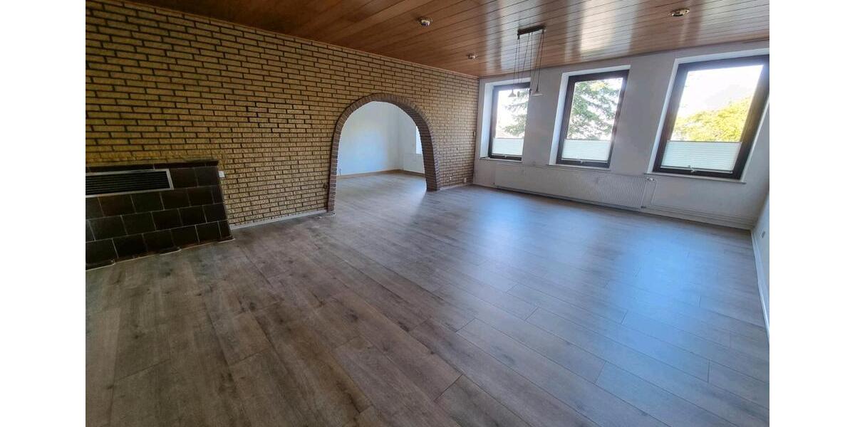 Erdgeschoßwohnung Flensburg - 3 Zimmer, 100 m&sup2;, 220.000&euro; | Angebot:27267914
