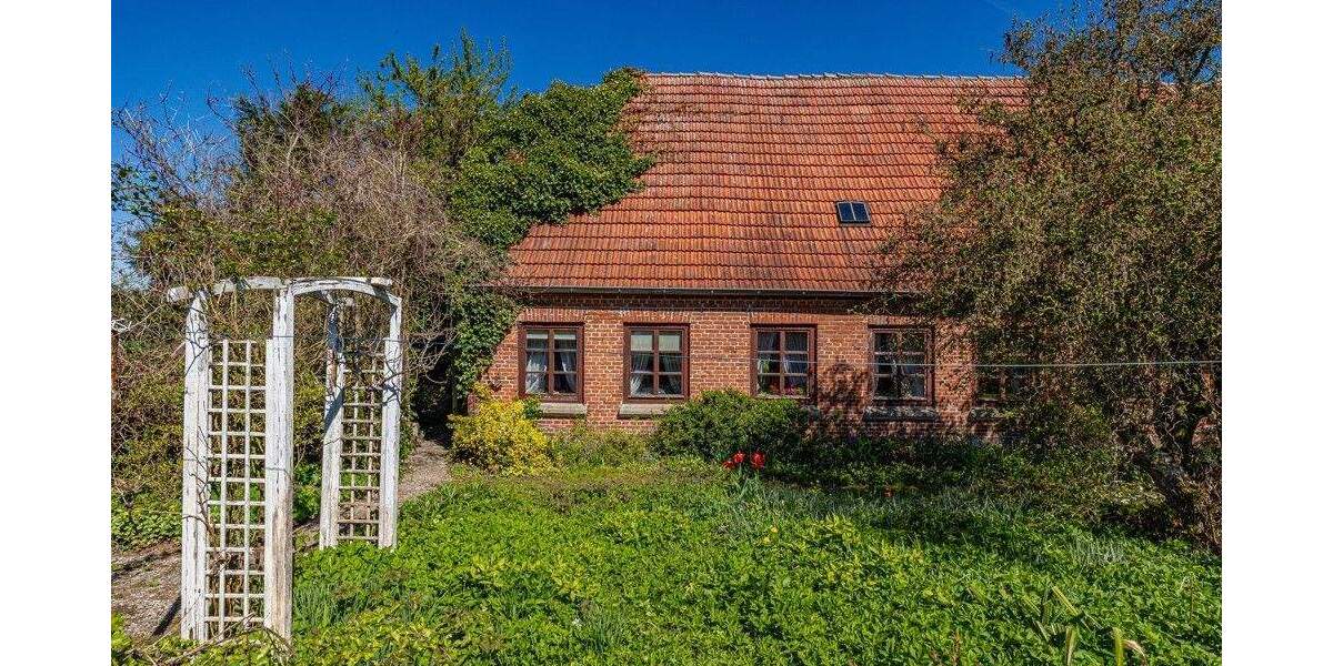 Bauernhaus, Landhaus Uelsby - 3 Zimmer, 110 m&sup2;, 299.000&euro; | Angebot:25737379