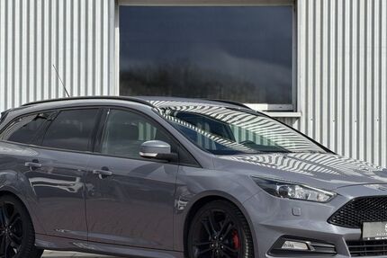 Ford Focus 239.000 km 9.490 &euro; Flensburg 24941