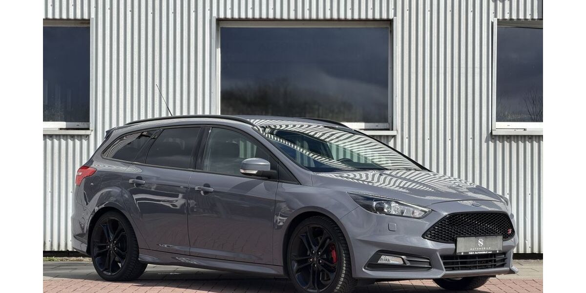 Ford Focus 239.000 km 9.490 &euro; Flensburg 24941