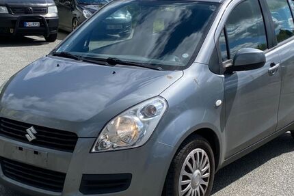 Suzuki Splash 275.000 km 1.350 &euro; Bilschau 24988