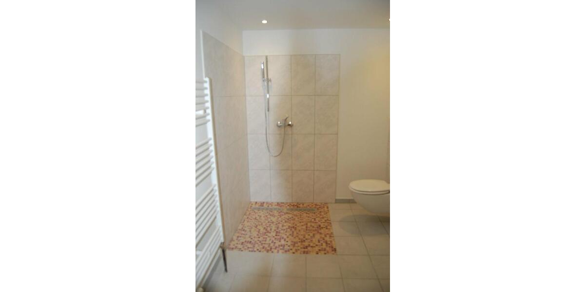 Etagenwohnung Flensburg Altstadt - 1 Zimmer, 27 m&sup2;, 260&euro; | Angebot:22648603