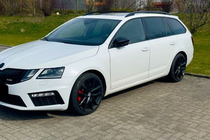 Skoda Octavia 101.000 km 24.600 &euro; Flensburg 24944