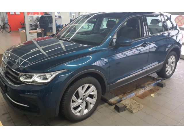 VW Tiguan 43.030 km 28.990 &euro; Flensburg 24944