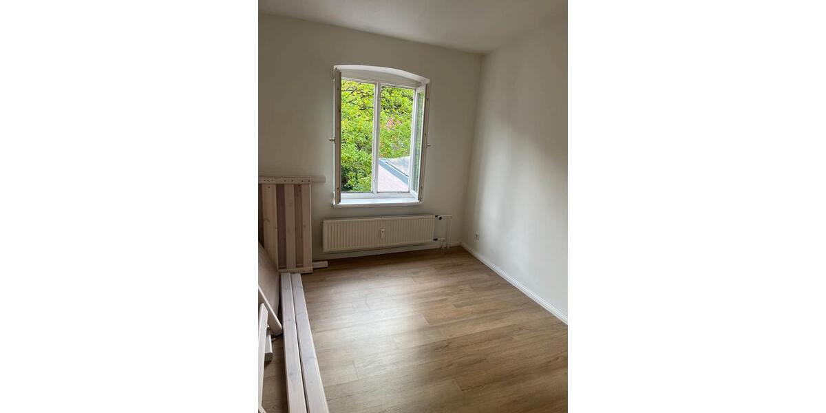 Dachgeschoßwohnung Flensburg Altstadt - 3 Zimmer, 80 m&sup2;, 600&euro; | Angebot:26502031