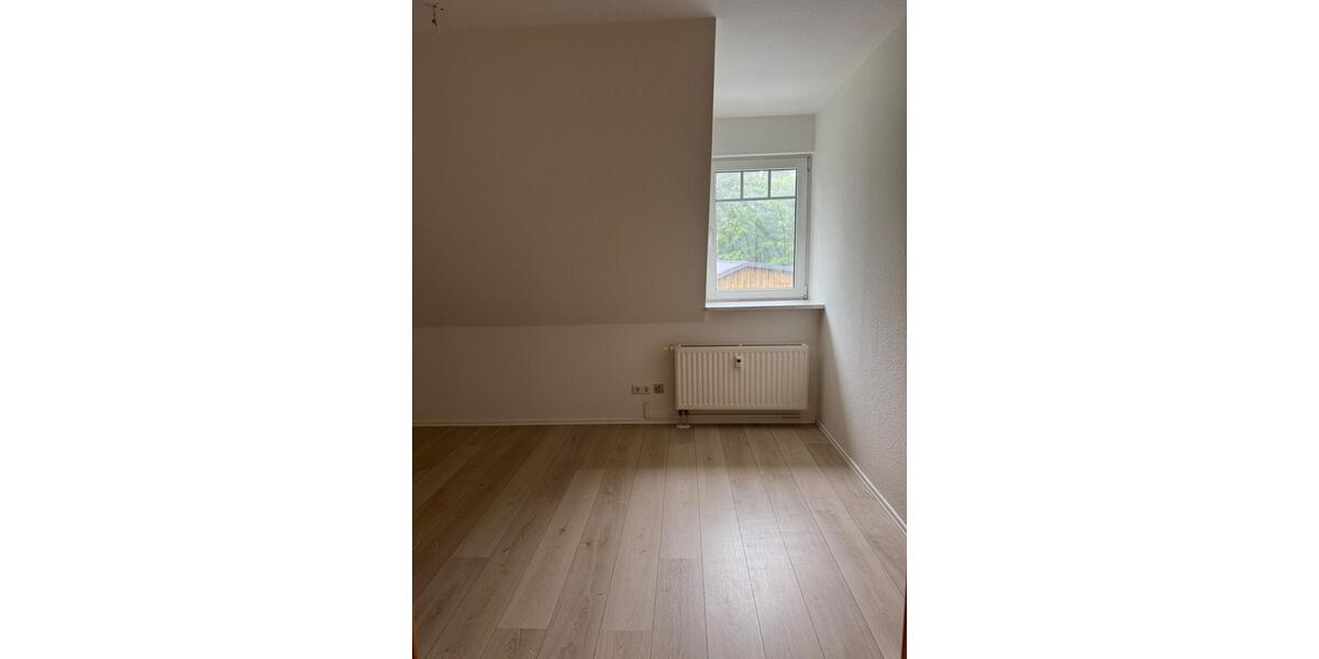 Etagenwohnung Handewitt Jarplund - 4 Zimmer, 100 m&sup2;, 1.000&euro; | Angebot:26539045