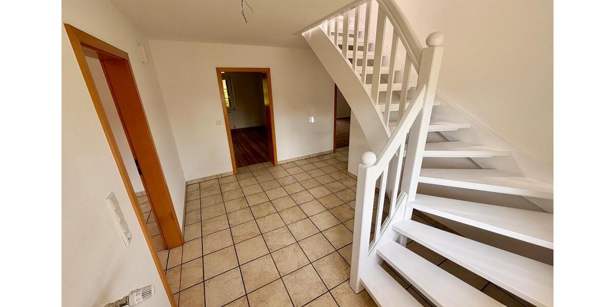 Einfamilienhaus Gelting - 7 Zimmer, 200 m&sup2;, 1.950&euro; | Angebot:26626110
