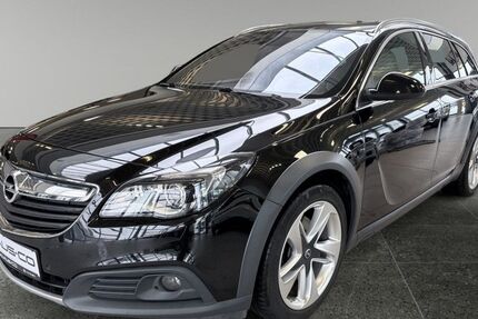 Opel Insignia CT 72.222 km 17.490 &euro; Flensburg 24941