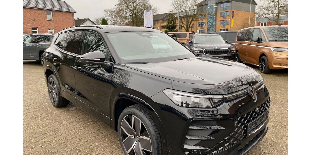 VW Tayron 1.250 km 52.680 &euro; Flensburg-Weiche 24941