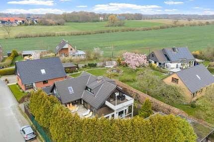 Haus Flensburg / Tarup Tarup - 6 Zimmer, 178 m&sup2;, 595.000&euro; | Angebot:26348861