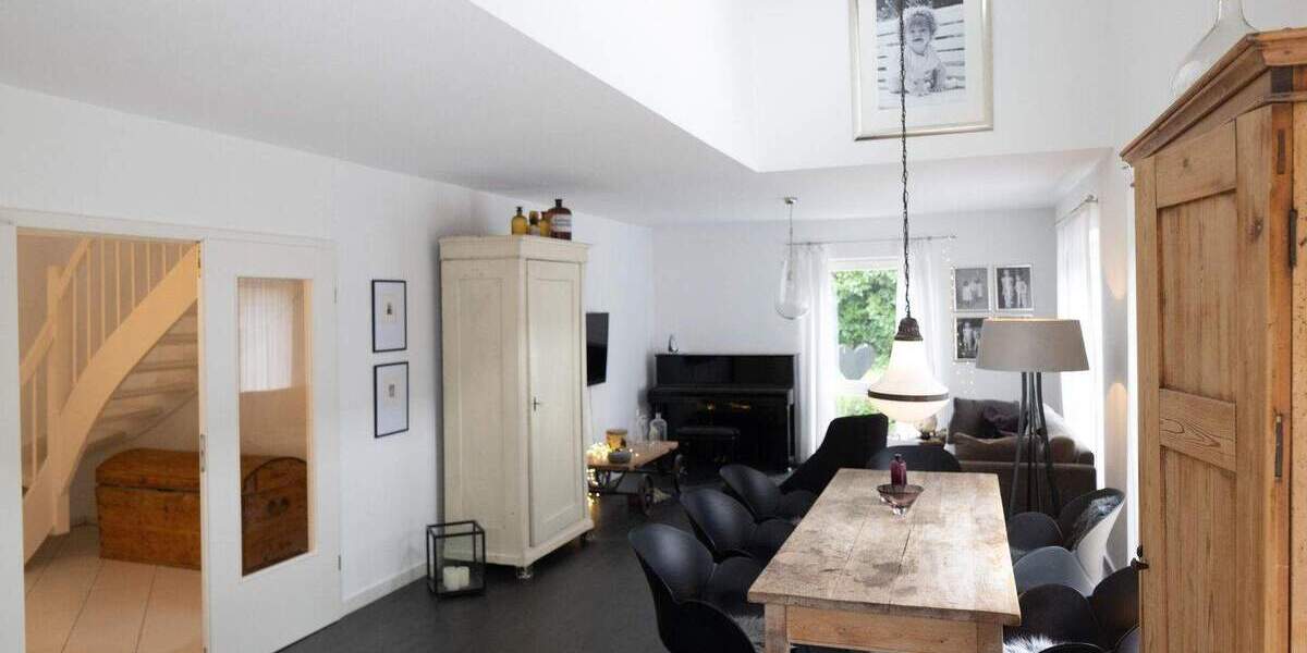 Einfamilienhaus Wees - 6 Zimmer, 142 m&sup2;, 615.000&euro; | Angebot:25899802