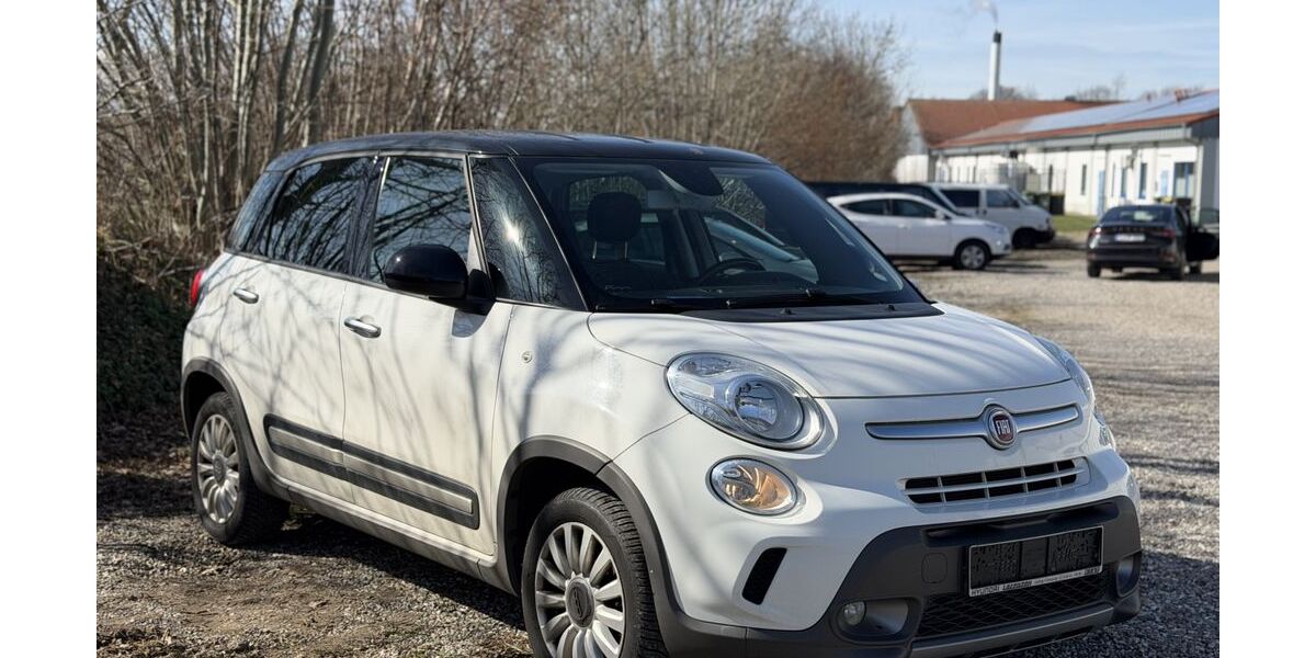 Fiat 500L Trekking 98.000 km 5.200 &euro; Flensburg 24941
