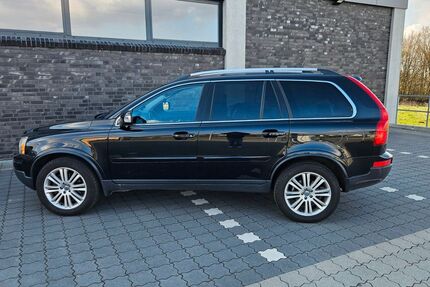Volvo XC90 213.000 km 9.990 &euro; Mittelangeln 24986