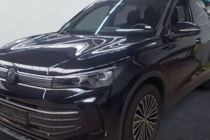 VW Tiguan 26.015 km 32.890 &euro; Flensburg 24941