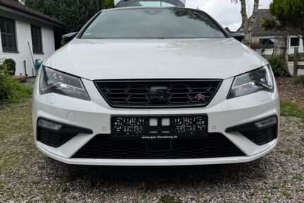 Seat Leon 147.080 km 12.499 &euro; Flensburg 24941