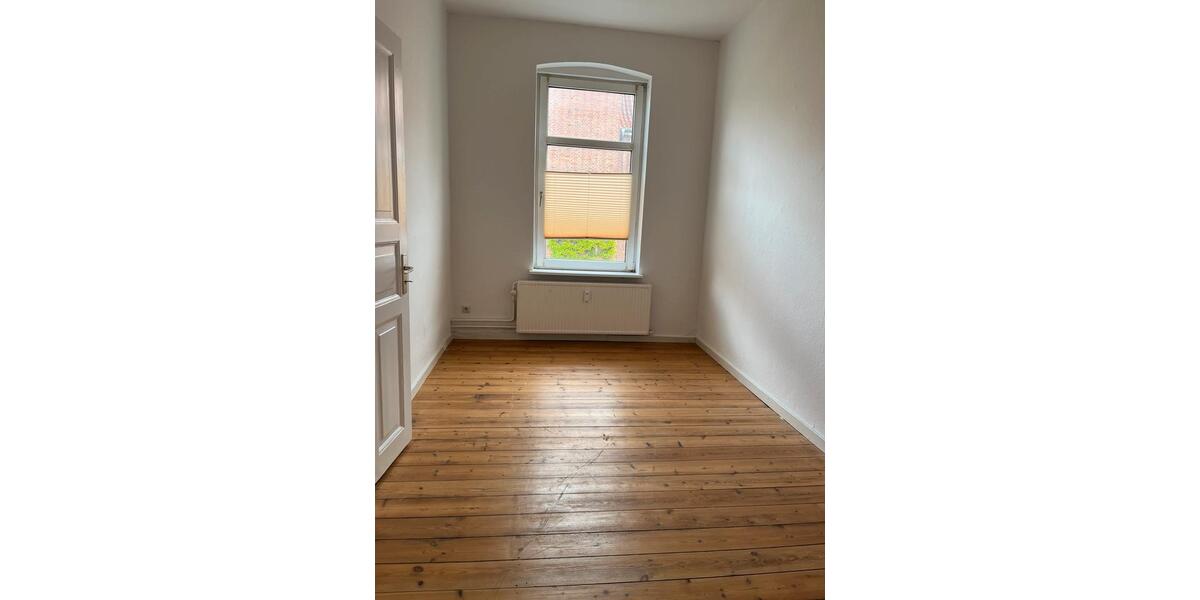 Etagenwohnung Flensburg Altstadt - 4 Zimmer, 99 m&sup2;, 799&euro; | Angebot:26624190