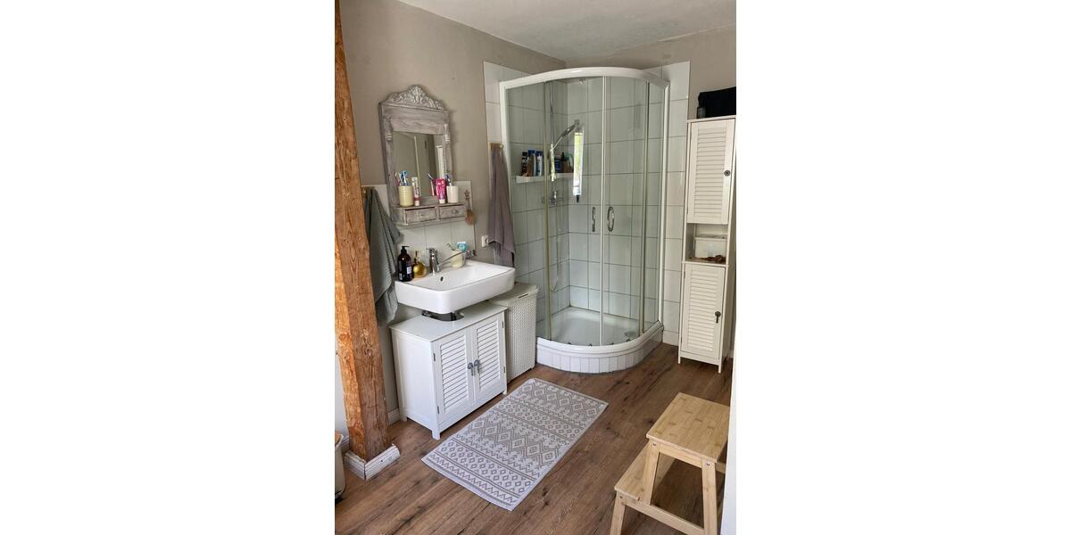 Etagenwohnung Großenwiehe - 4 Zimmer, 175 m&sup2;, 1.300&euro; | Angebot:26637401