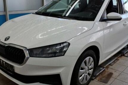 Skoda Fabia 37.660 km 14.980 &euro; Flensburg 24944