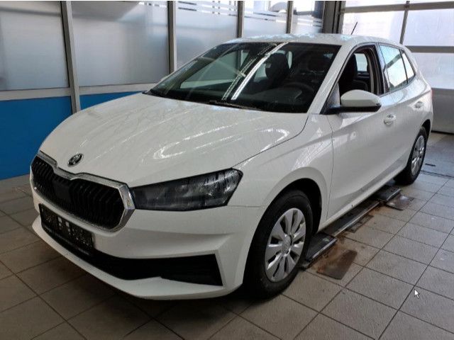 Skoda Fabia 37.660 km 14.980 &euro; Flensburg 24944