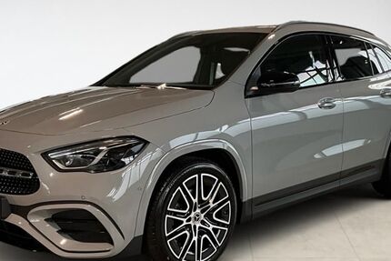 Mercedes-Benz GLA 180 12.500 km 43.110 &euro; Flensburg 24941