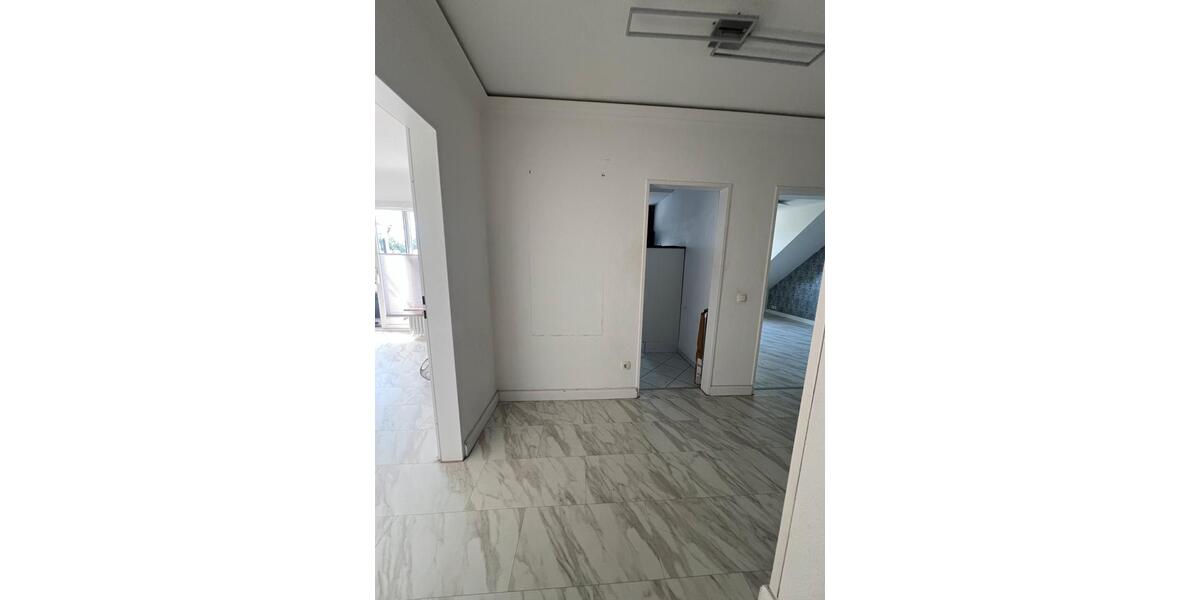 Etagenwohnung Flensburg Altstadt - 2 Zimmer, 53 m&sup2;, 1.000&euro; | Angebot:25452961