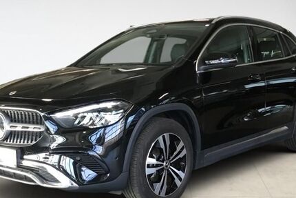Mercedes-Benz GLA 200 5.200 km 38.980 &euro; Flensburg 24941