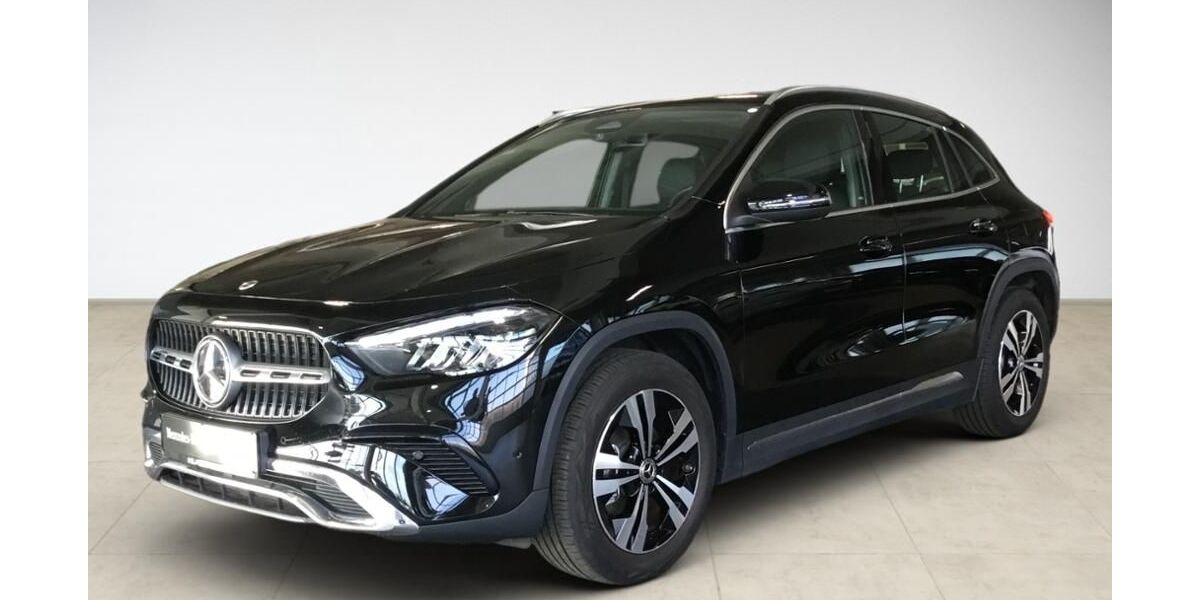 Mercedes-Benz GLA 200 5.200 km 38.980 &euro; Flensburg 24941