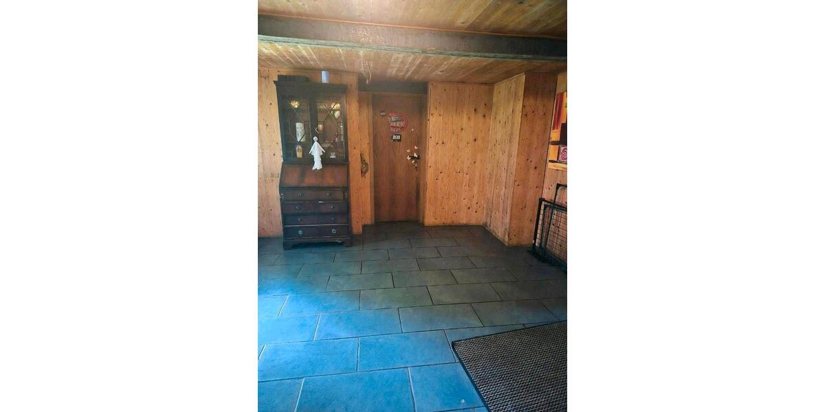 Einfamilienhaus Leck - 9 Zimmer, 250 m&sup2;, 240.000&euro; | Angebot:26975079