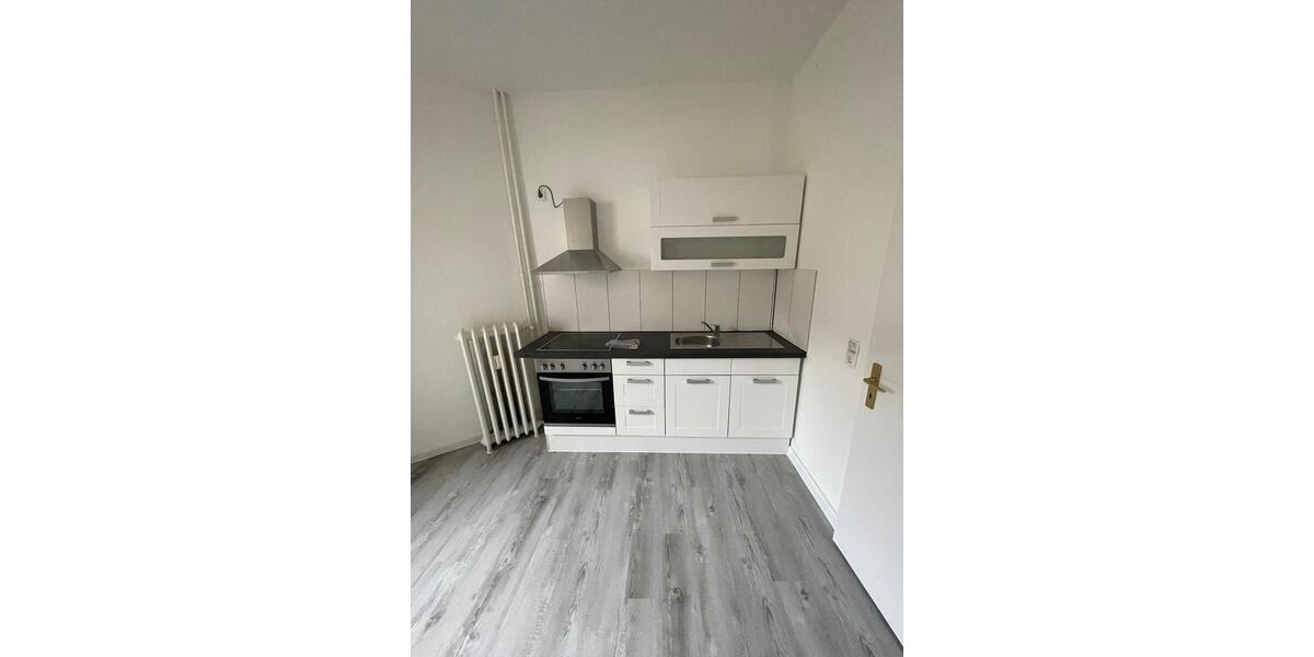 Etagenwohnung Flensburg - 5 Zimmer, 153 m&sup2;, 1.400&euro; | Angebot:25974749