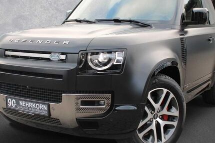 Land Rover Defender 15.200 km 74.900 &euro; Flensburg 24941