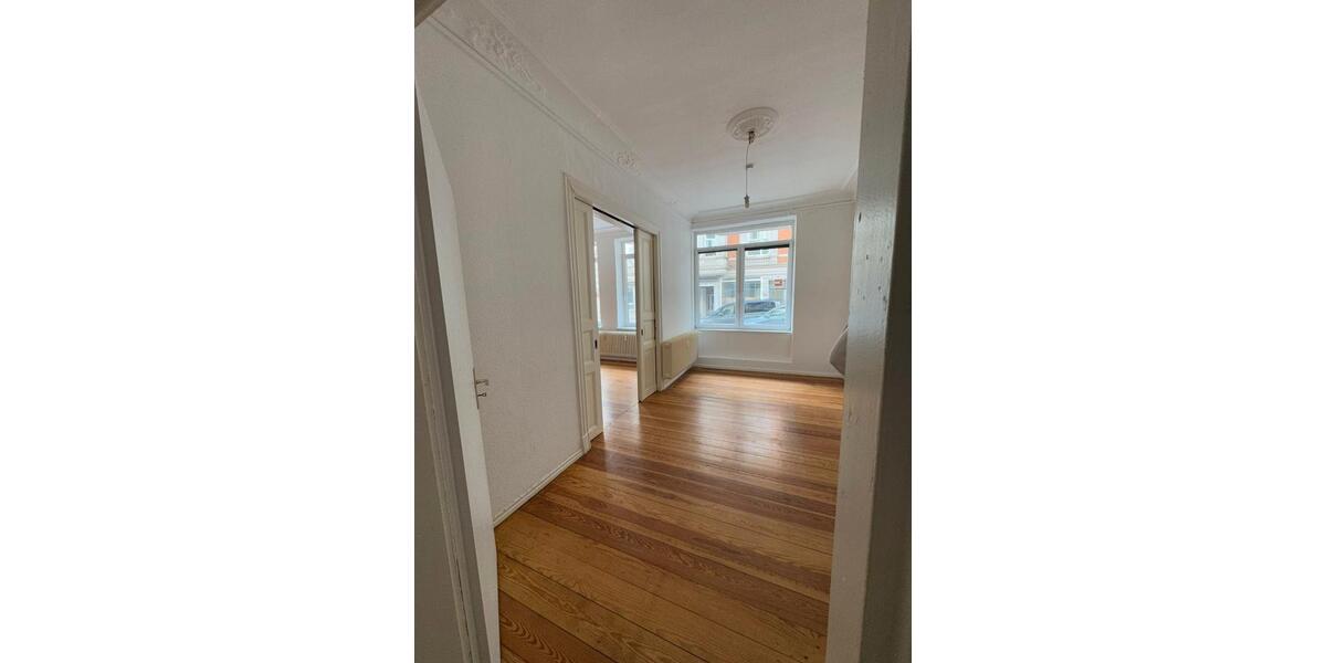 Erdgeschoßwohnung Flensburg Altstadt - 5.5 Zimmer, 140 m&sup2;, 1.112&euro; | Angebot:26248239