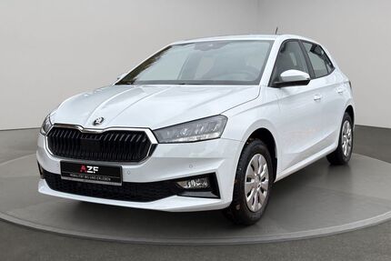 Skoda Fabia 2.000 km 22.990 &euro; Flensburg 24941