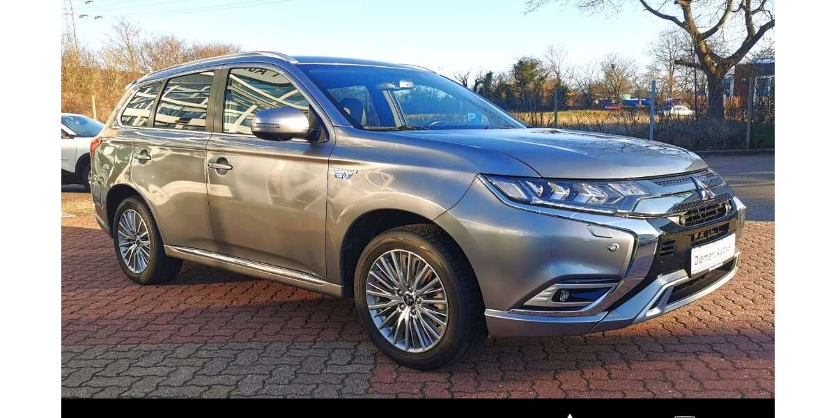 Mitsubishi Outlander 56.079 km 23.900 &euro; Flensburg 24941