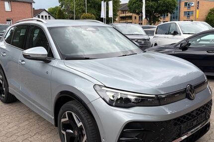 VW Tiguan 2.950 km 42.680 &euro; Flensburg-Weiche 24941